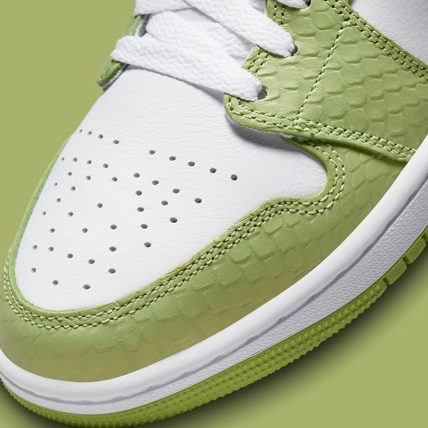 Air Jordan 1 Mid SE “Green Python” - Female Sneakerhead