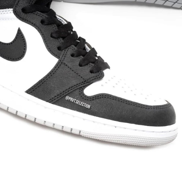 Air Jordan 1 High Stage Haze 575441-108 - Female Sneakerhead