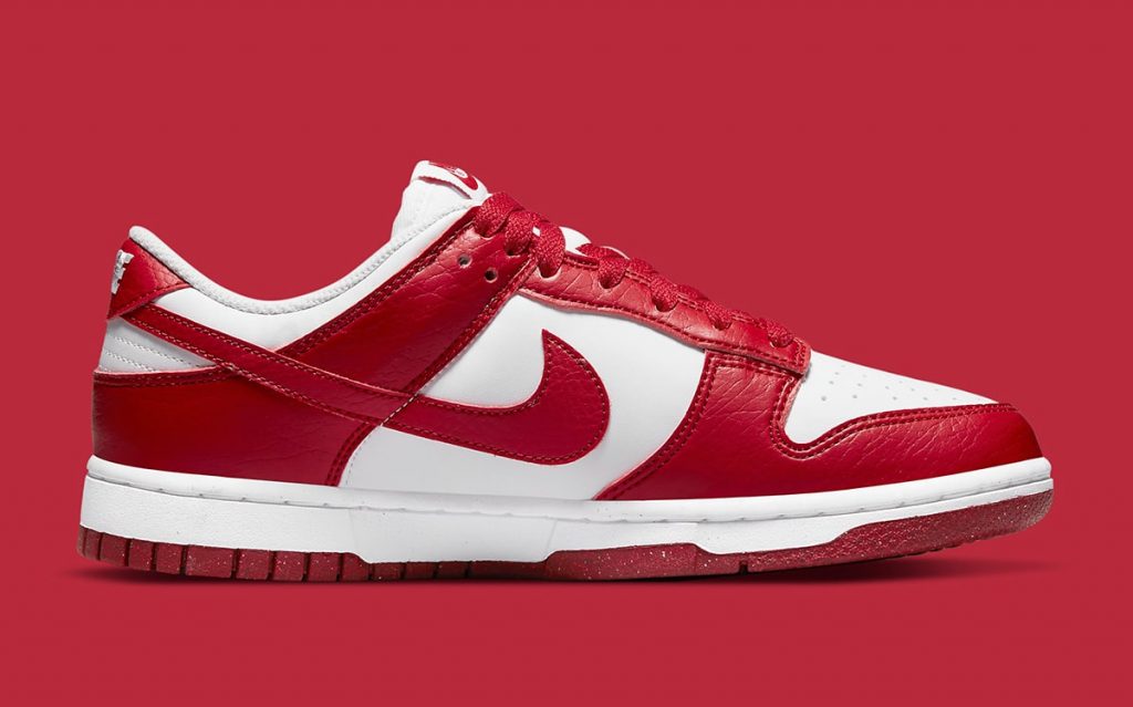 Nike Dunk Low Next Nature “University Red” - Female Sneakerhead